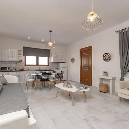 Harmonia I * Agia Anna (Naxos)