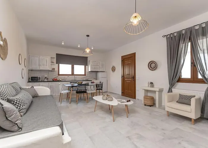 Harmonia I * Agia Anna (Naxos)